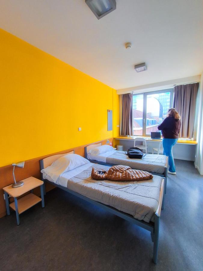 Youth Hostel Van Gogh Saint-Josse-ten-Noode Экстерьер фото