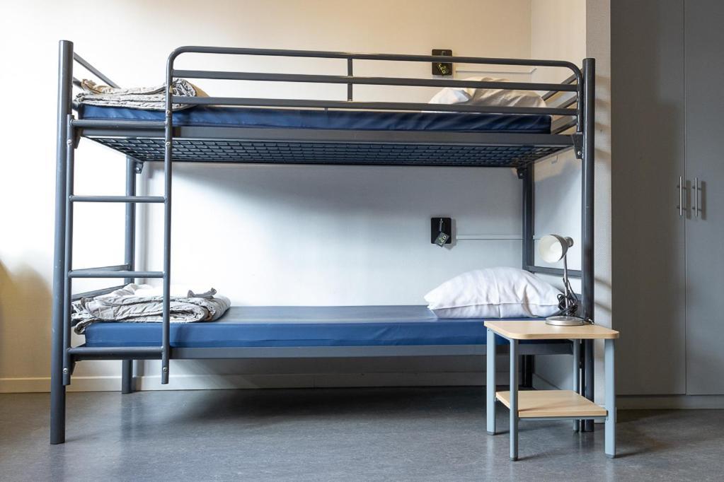 Youth Hostel Van Gogh Saint-Josse-ten-Noode Экстерьер фото
